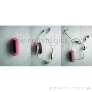 Smartwrap with clip for iPod/mp3/mp4 player